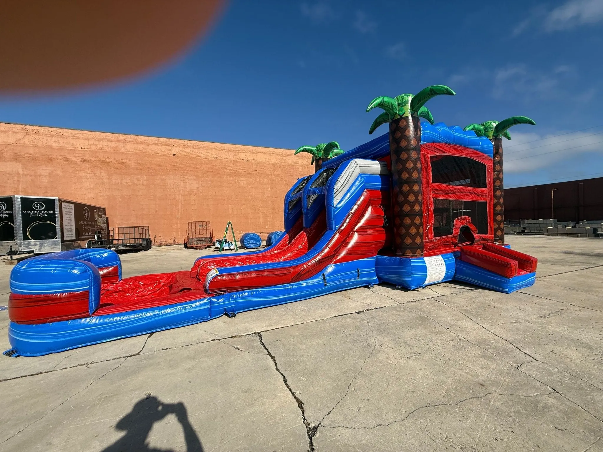 Baja Palms Dual Lane Bounce House with Slide (Wet/Dry)