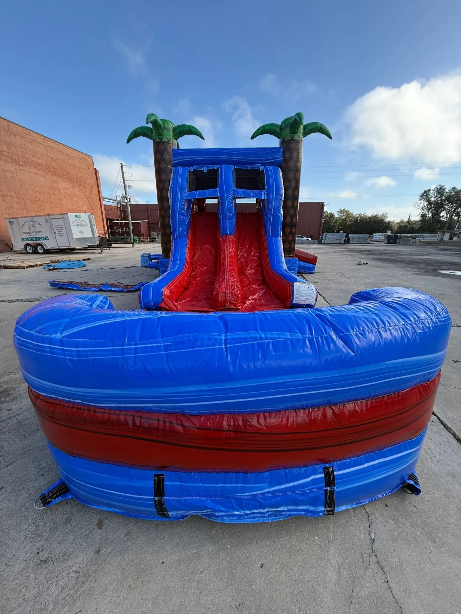 Baja Palms Dual Lane Bounce House with Slide (Wet/Dry)