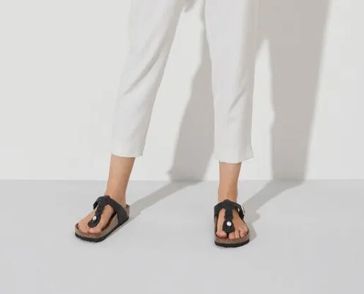 Birkenstock Black Gizeh Oiled Leathers Womens Sandals 1021349