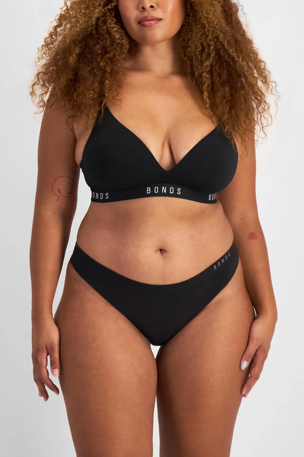 Bonds Seamless Invisi Thong with Mid Rise Fit in Cotton-Rich Blend for Women, 3-Pack
