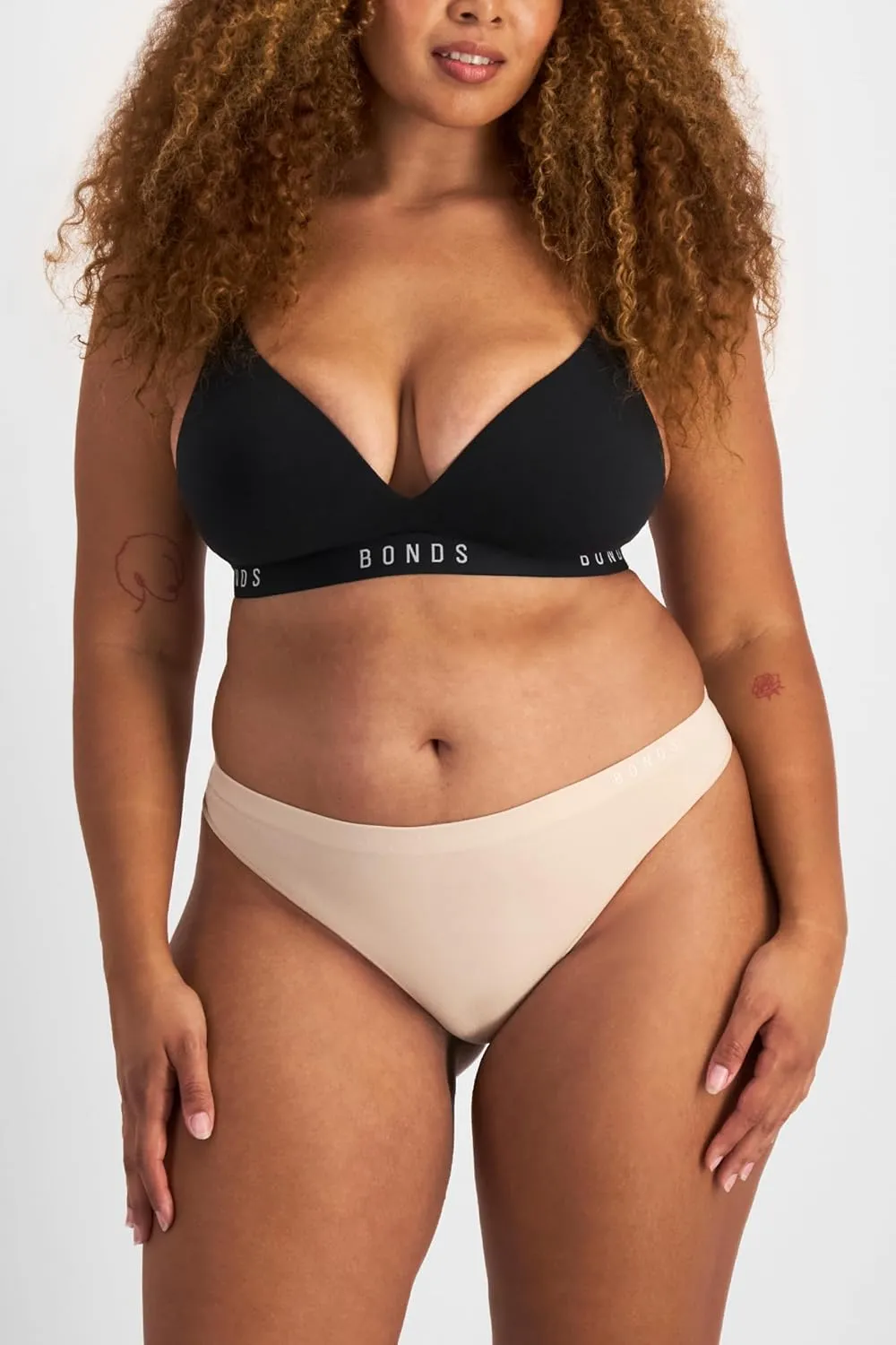 Bonds Seamless Invisi Thong with Mid Rise Fit in Cotton-Rich Blend for Women, 3-Pack