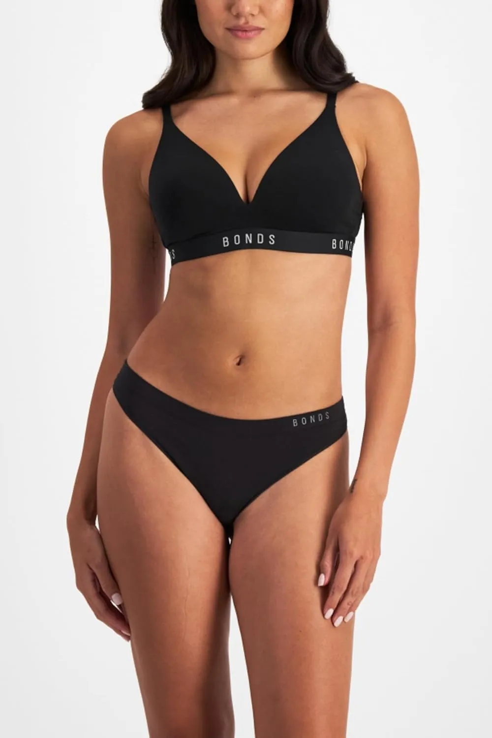 Bonds Seamless Invisi Thong with Mid Rise Fit in Cotton-Rich Blend for Women, 3-Pack