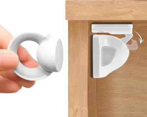 Booboo® Magnetic Child Safety Cupboard Locks for Children x10 Locks   x1 Key, Baby Proofing for Kitchen, Cabinets and Drawers, 30 Second Install No Drilling 3M Adhesive (10 Pack)