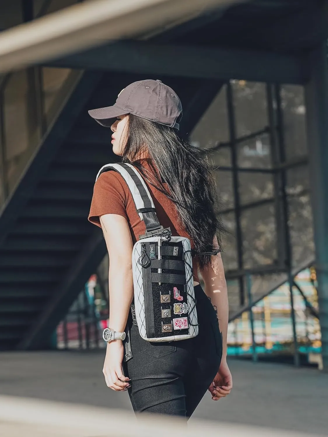 Cache L3 Crossbody Shoulder Bag, Multipurpose Sling Bag, Chest Backpack Casual Shoulder for Daily Carry(White)