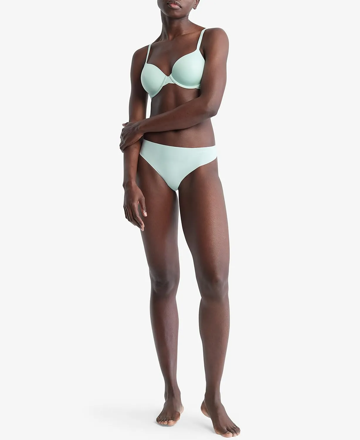 Calvin Klein Women's Invisibles Seamless Thong Panty