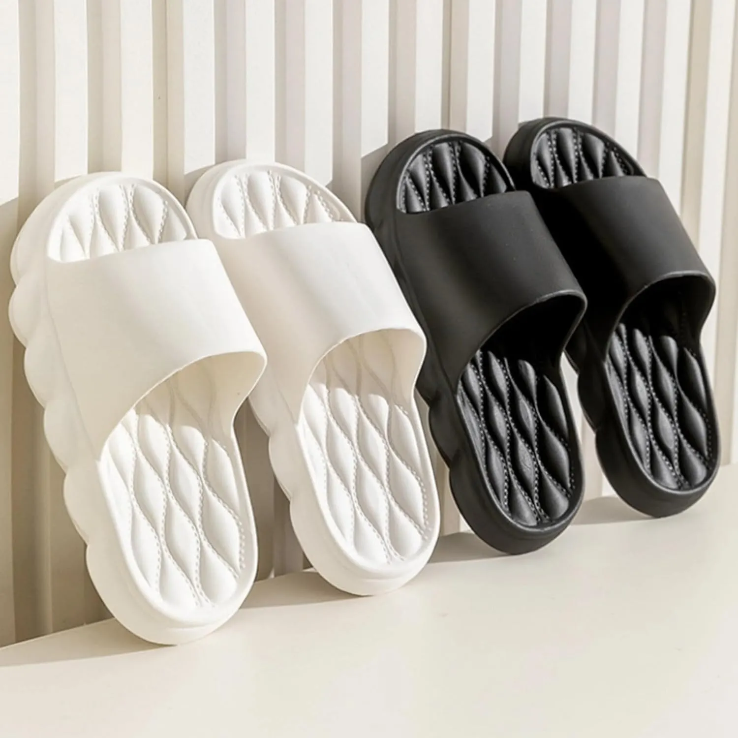 Cloud Slippers For Women and Men Comfort Lightweight Soft Pillow Slippers Bathroom Shower Cloud Slides Open Toe Platform Slide Sandals for Indoor Outdoor Shoes Beach Sandals Summer Shoes