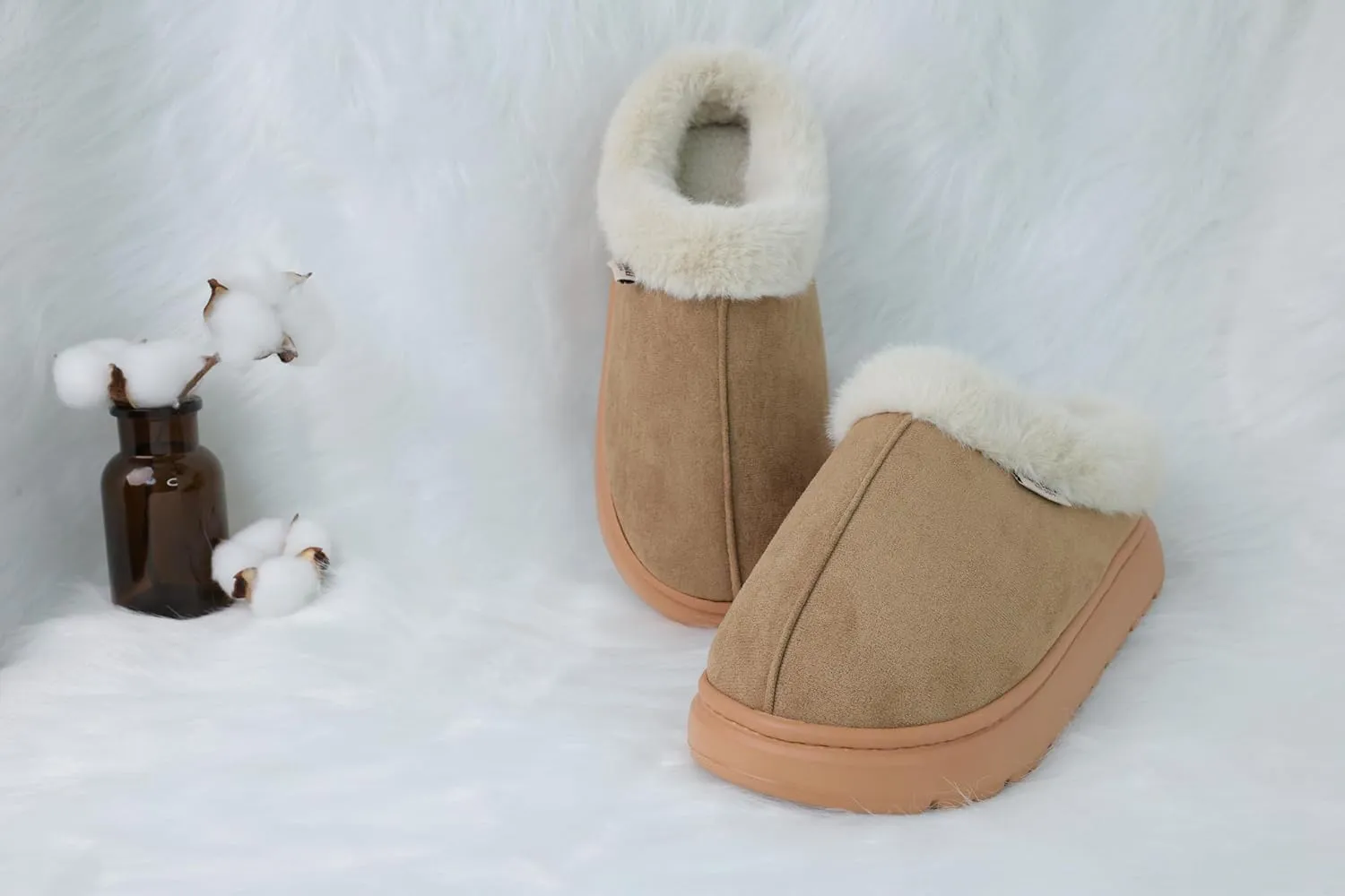 DCLTD Fluffy House Slippers for Women Men Bedroom Shoes Cozy Warm Slip on Indoor and Outdoor Winter Platform Shoes Super Soft Cloud Slippers Christmas Gifts