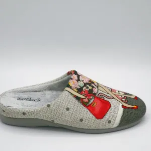 DV6058 GREY