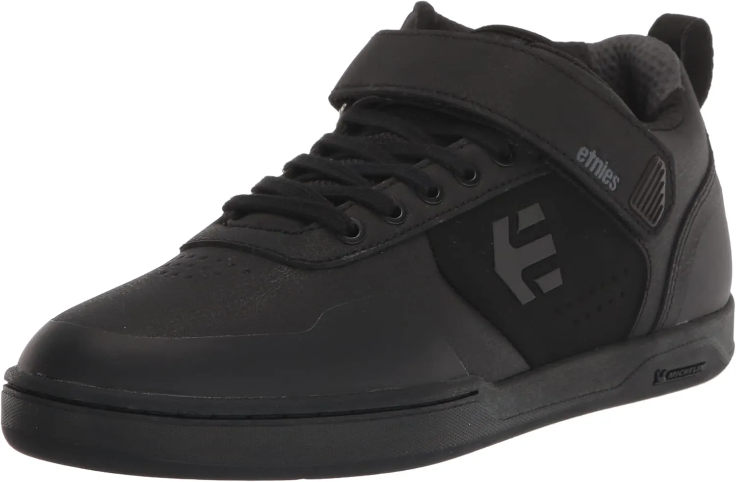 Etnies Men's Culvert Mid Top Michelin Rubber Mountain Skate Shoe