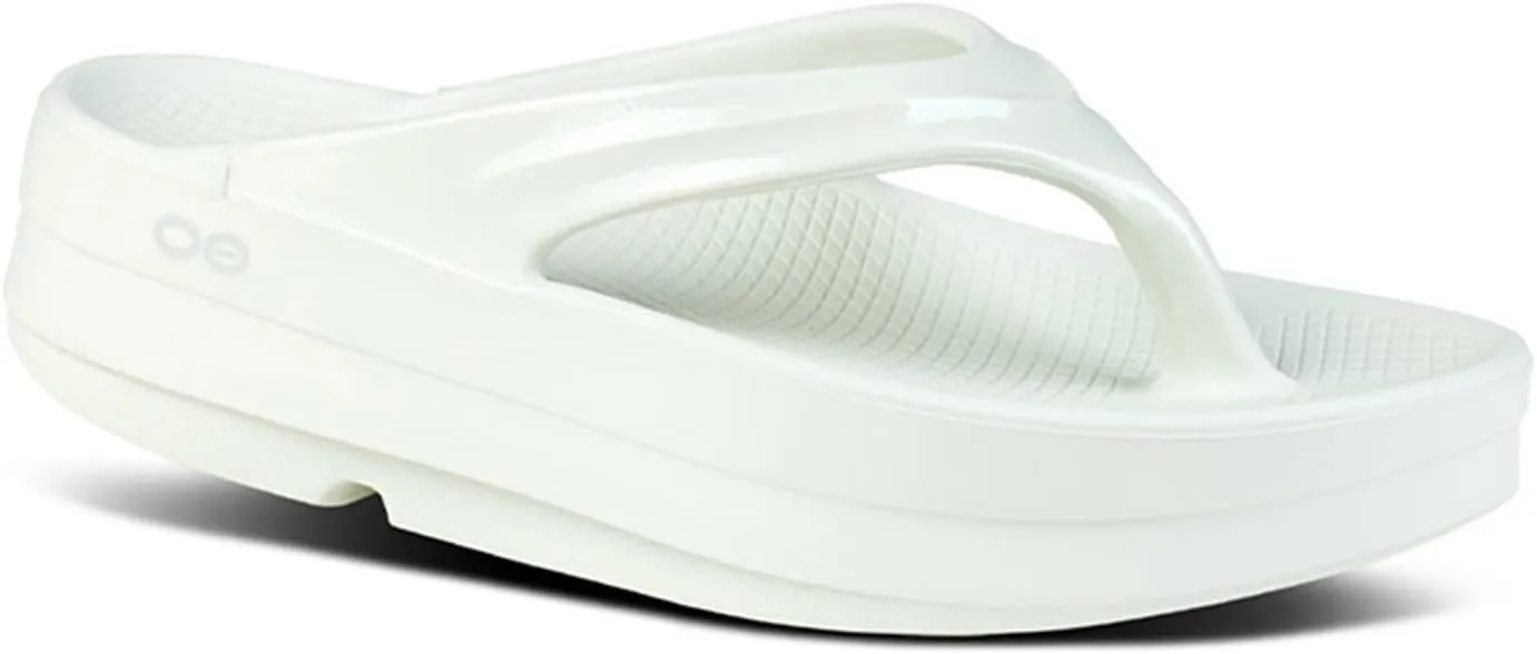 OOFOS Women's Oomega Oolala Thong Slipper