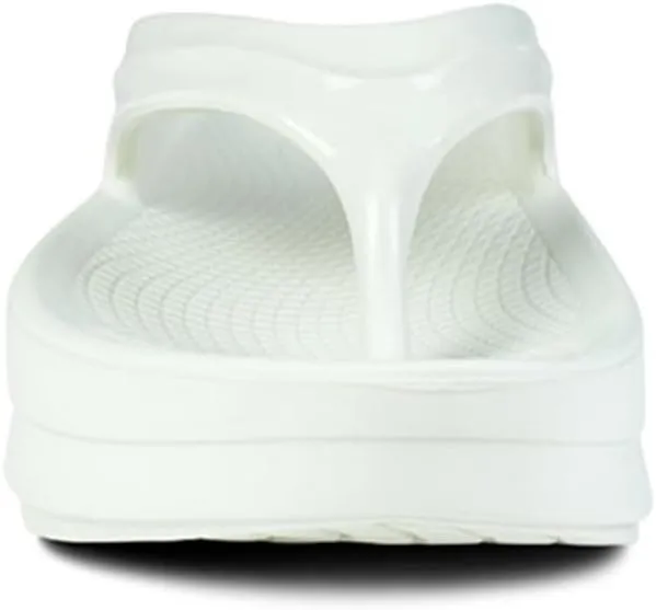 OOFOS Women's Oomega Oolala Thong Slipper