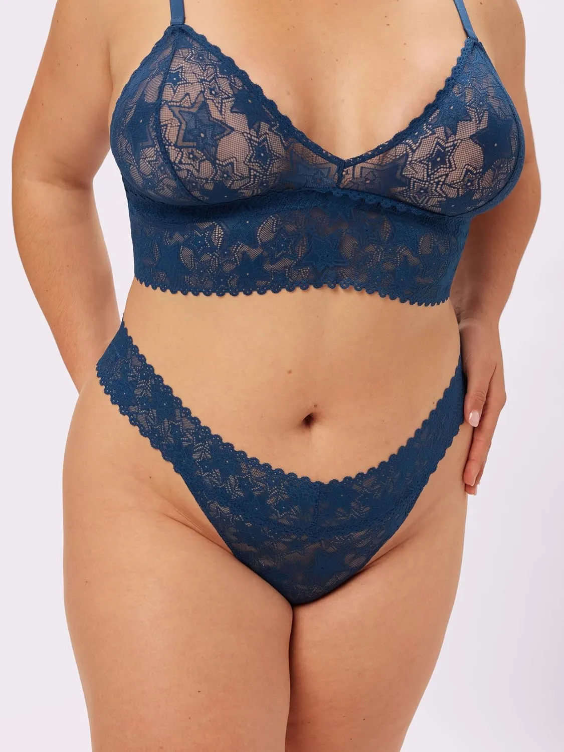 Parade Women's Star Lace Mid Rise Thong