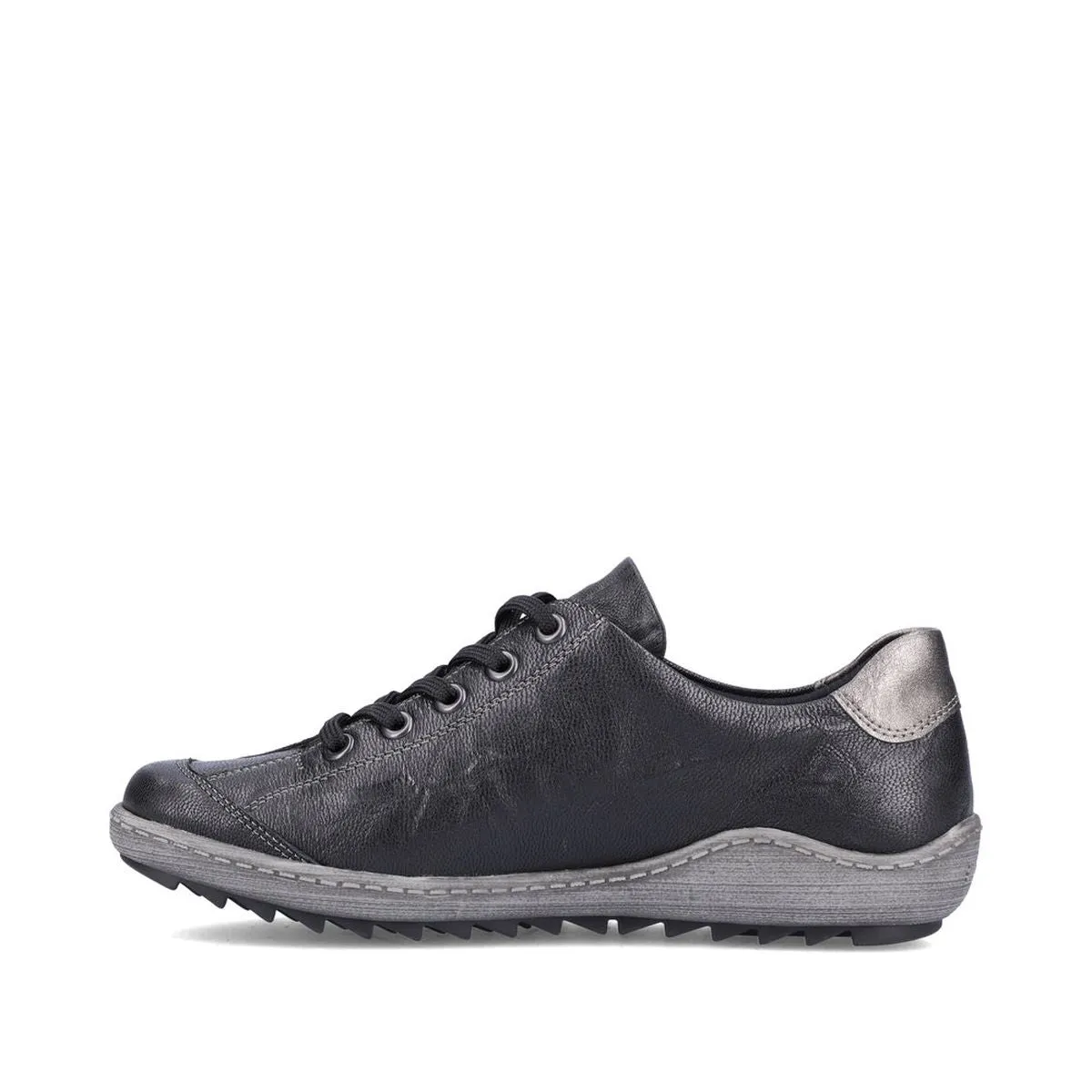 R1402 Lace Up Shoe
