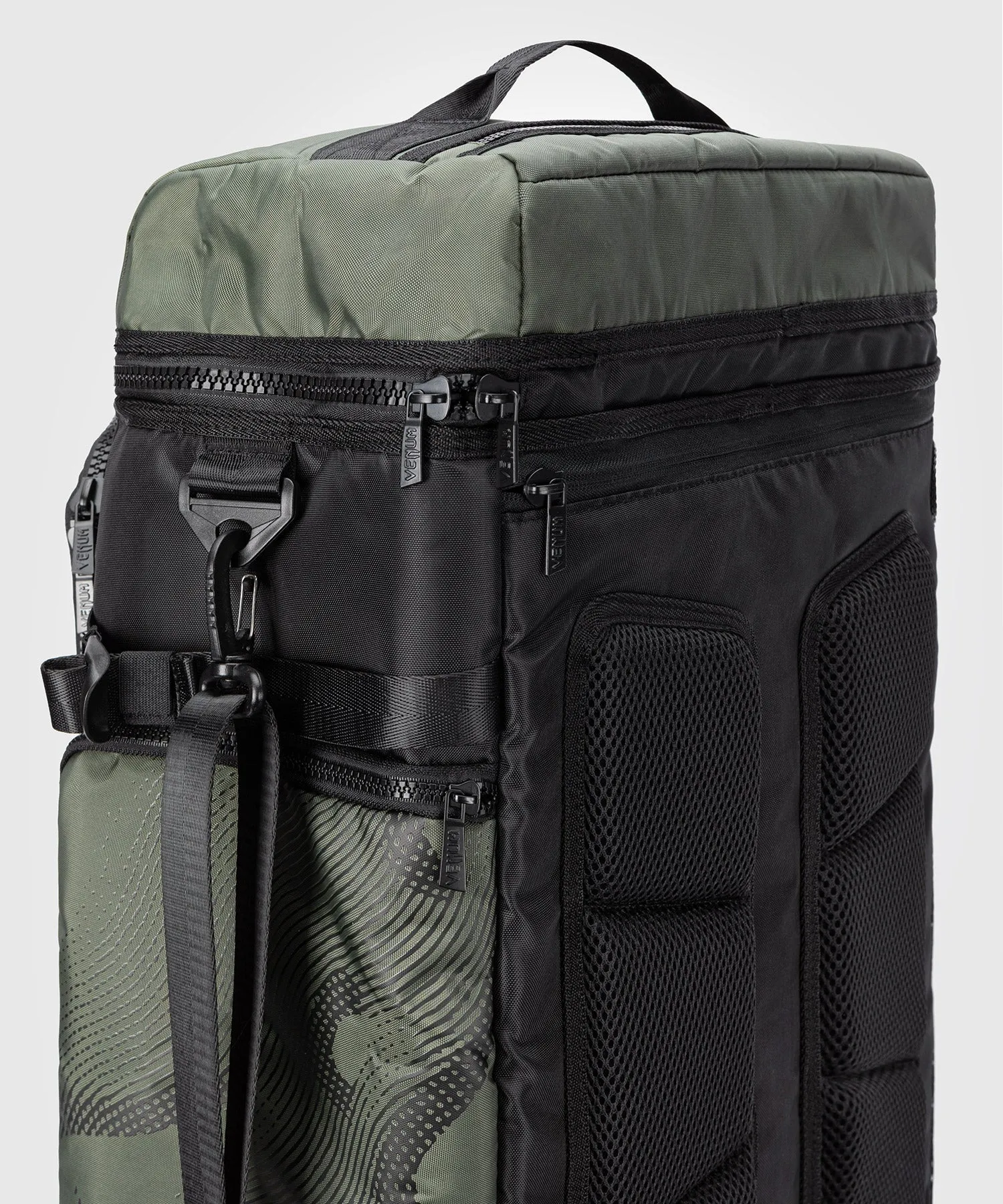 Venum Trainer Hybrid Sporttasche - Army Green