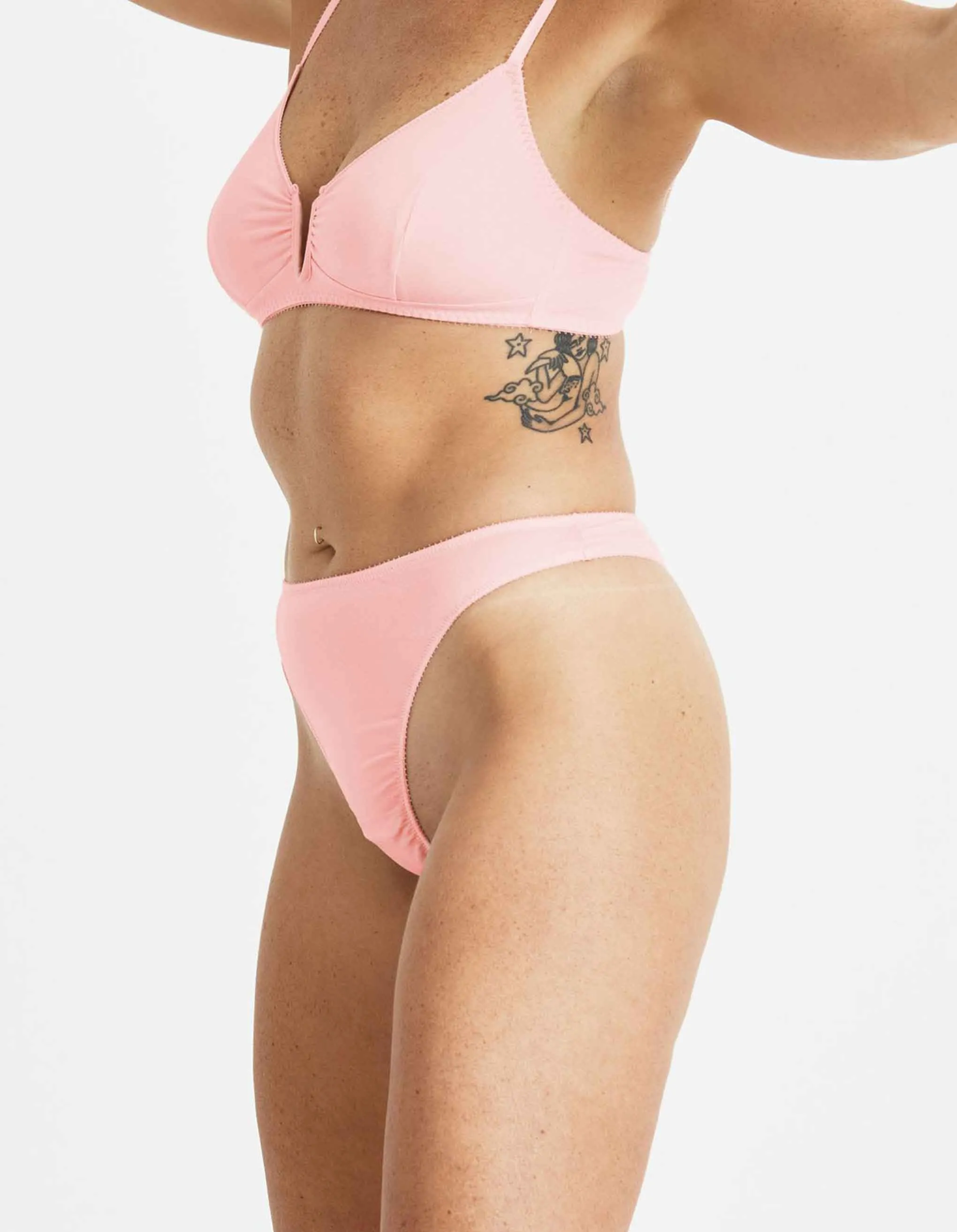 Whitney Thong Rosy