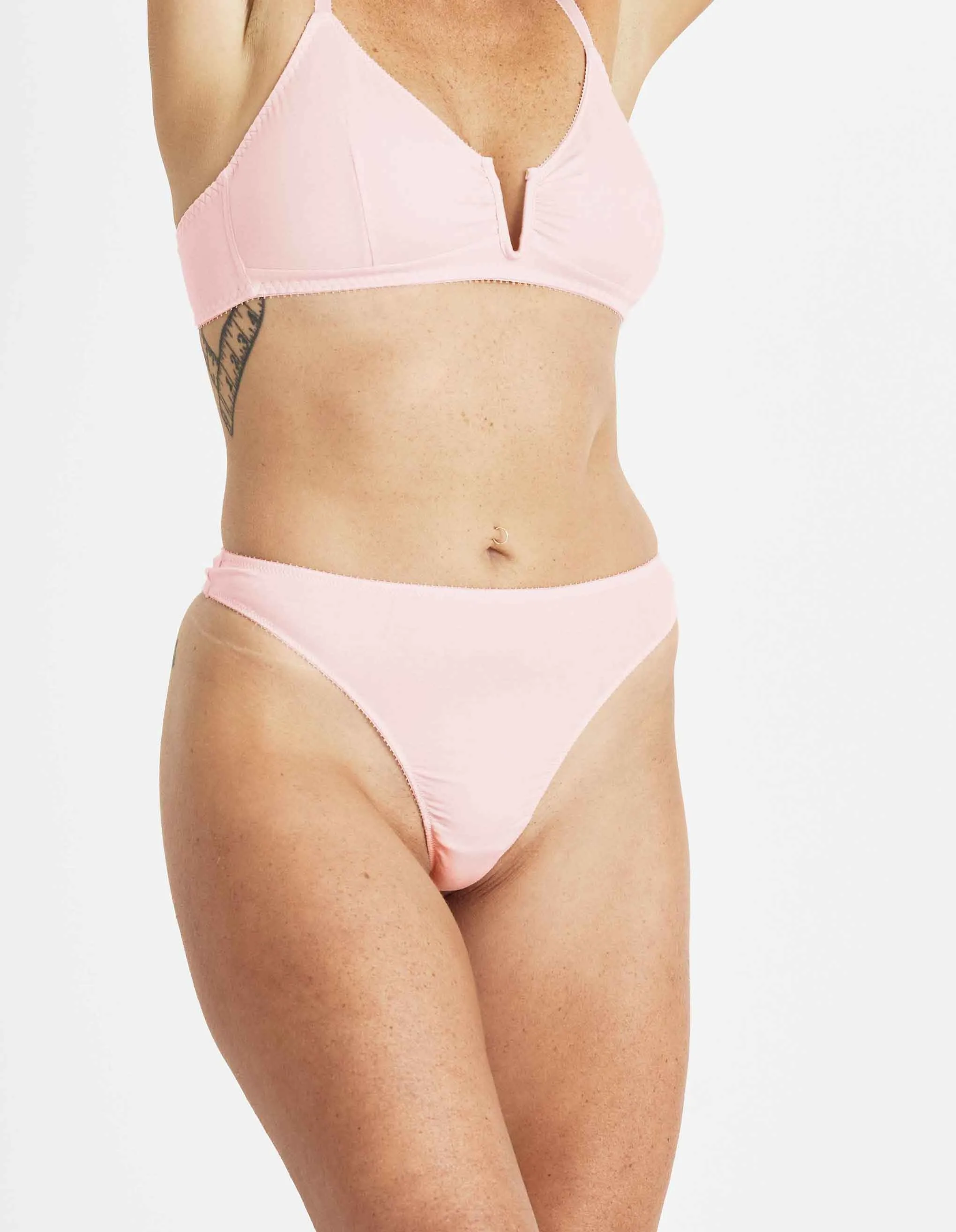 Whitney Thong Rosy