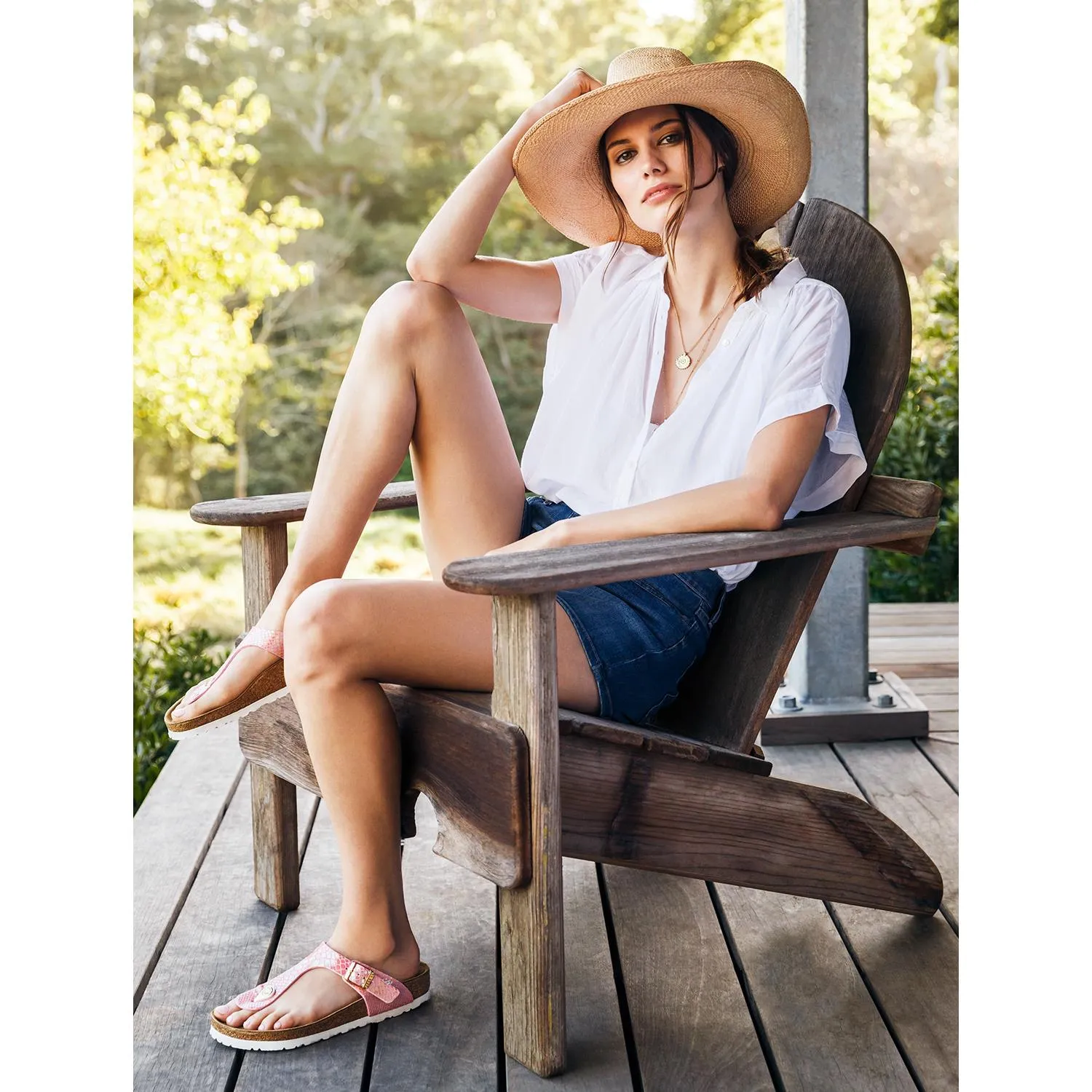 Women's Birkenstock Gizeh Black Oiled Leather