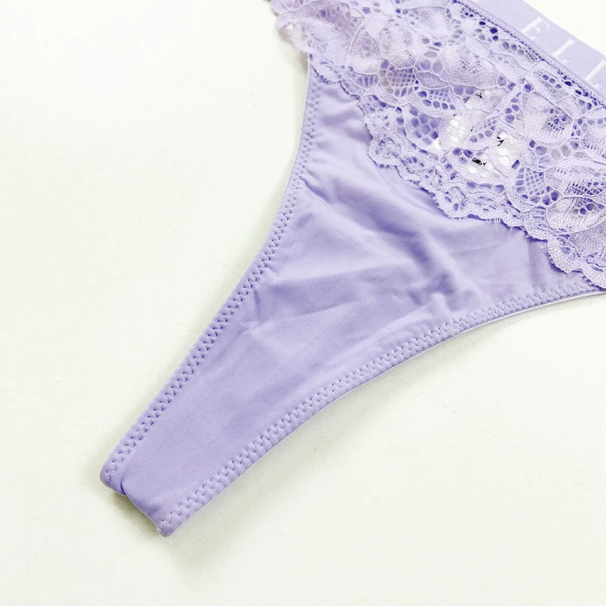 Women's Elegant Soft Stretch Floral Lace Comfortable Sexy Lace Thong Panty