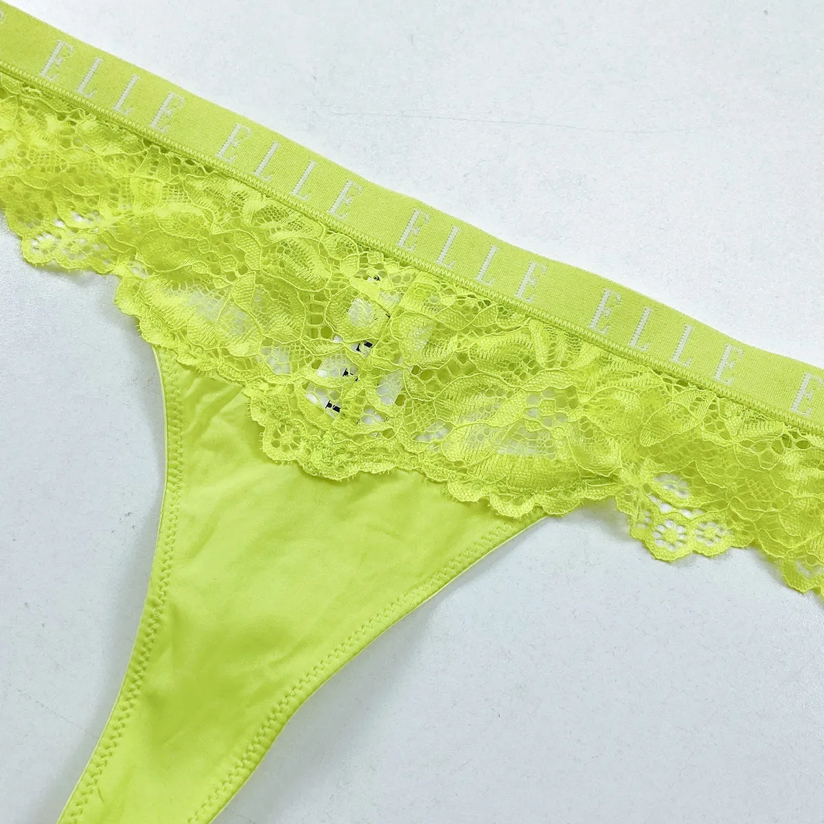 Women's Elegant Soft Stretch Floral Lace Comfortable Sexy Lace Thong Panty